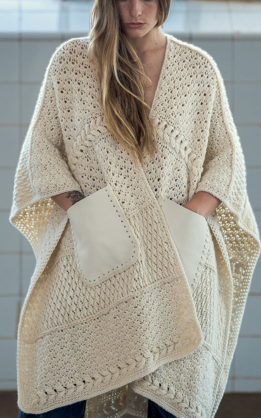 Alba | Ruana de Lana Merino